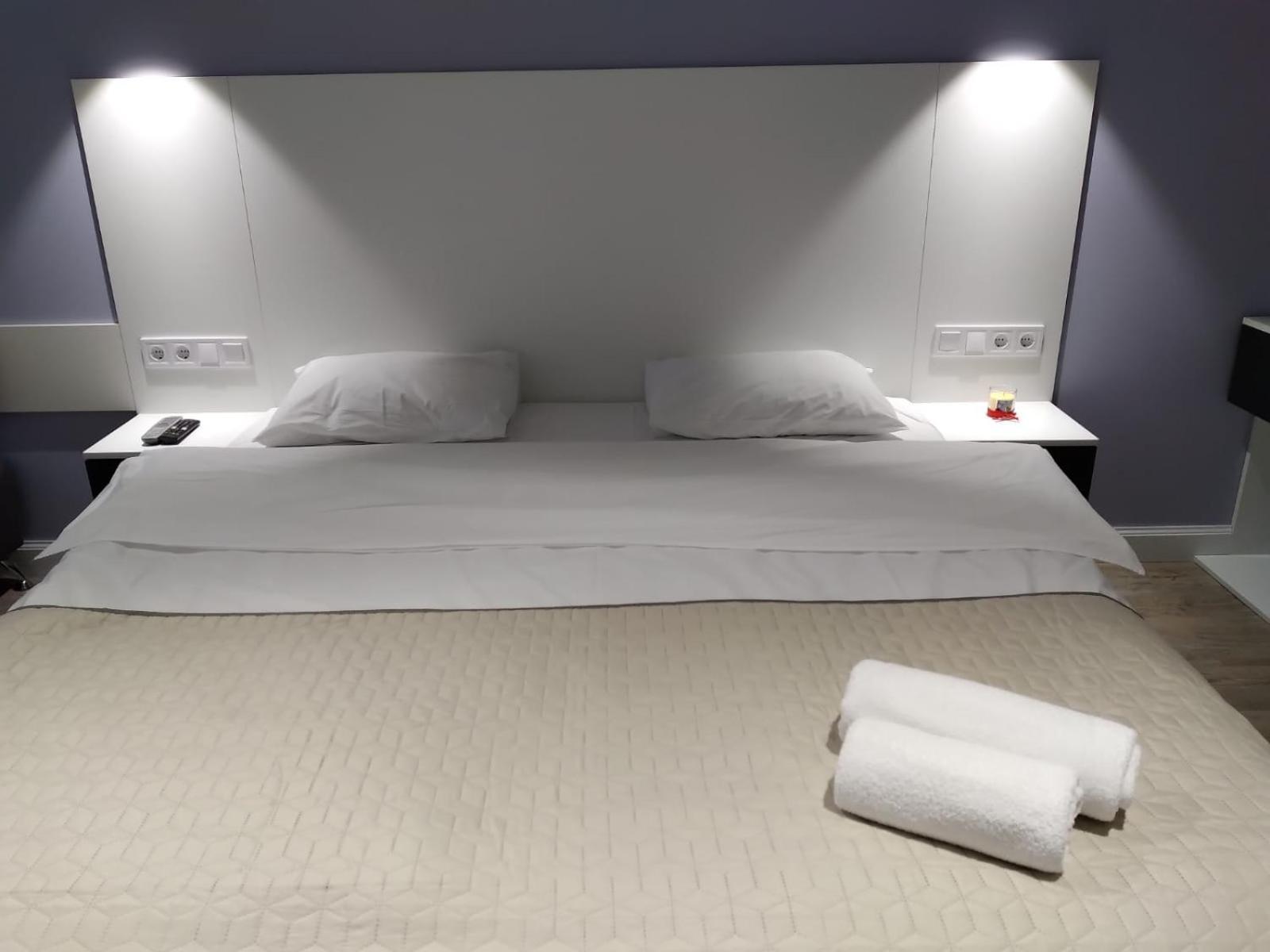 Viktory 5 B, Apartments Киев Екстериор снимка
