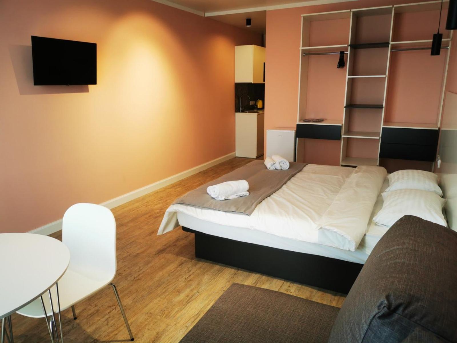 Viktory 5 B, Apartments Киев Екстериор снимка